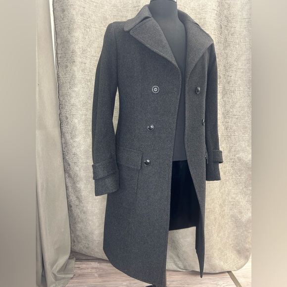 NEW WITH TAGS - 100% merino wool women’s coat. - Picture 3 of 4